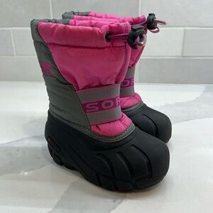 Toddler size 7 Sorel boots